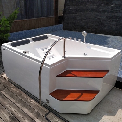 Περίπατος στην πολυτέλεια 2 Person Spa μπανιέρων Hydromassage